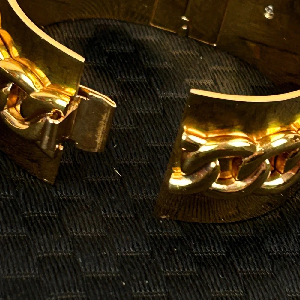 Alfex of Switzerland Vintage‎ 18KT Gold Electroplated Cuff Watch Cuban Link P/R